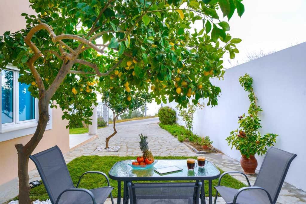 הוילה לימנריה El Mare Seaside Retreats - Bespoke Luxury Getaways מראה חיצוני תמונה