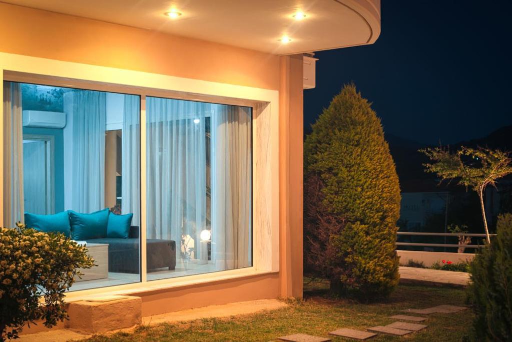 הוילה לימנריה El Mare Seaside Retreats - Bespoke Luxury Getaways מראה חיצוני תמונה