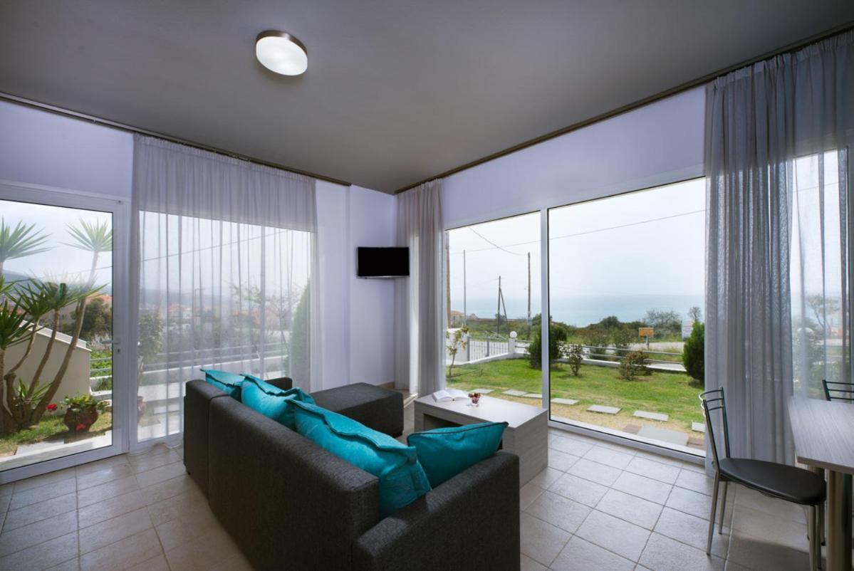 הוילה לימנריה El Mare Seaside Retreats - Bespoke Luxury Getaways מראה חיצוני תמונה