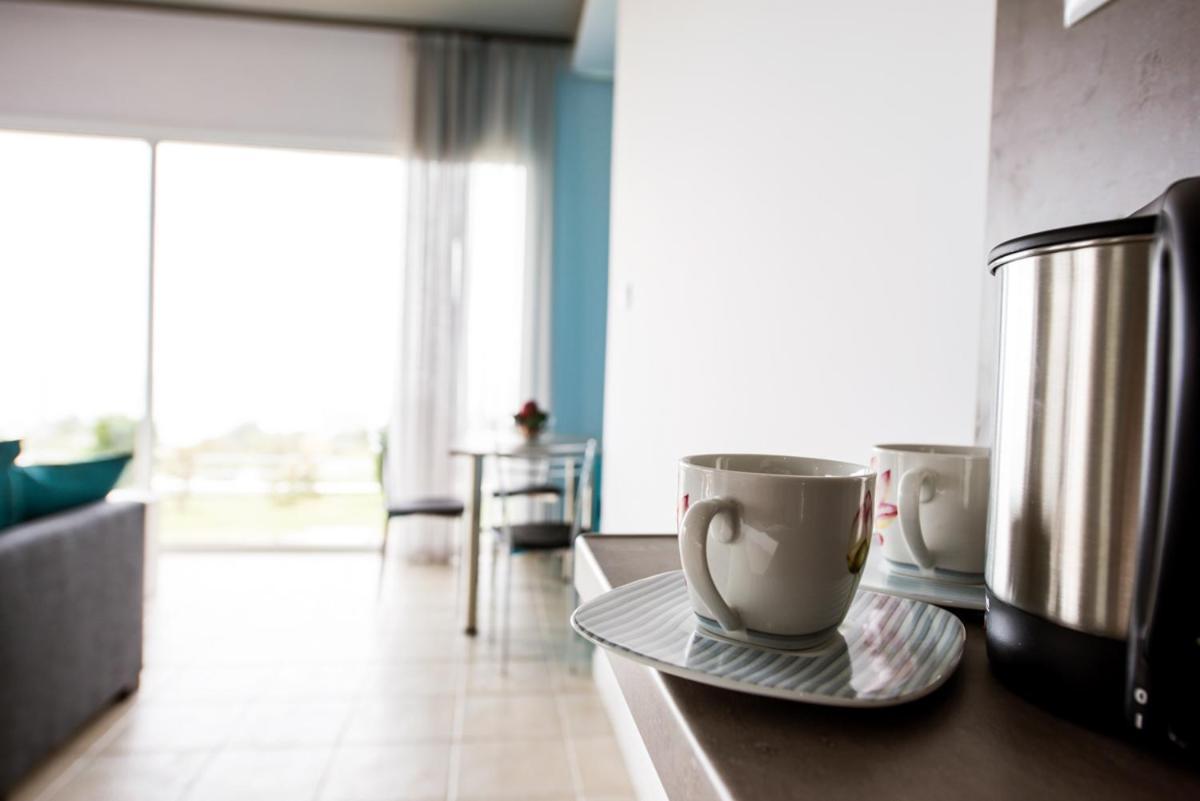 הוילה לימנריה El Mare Seaside Retreats - Bespoke Luxury Getaways מראה חיצוני תמונה